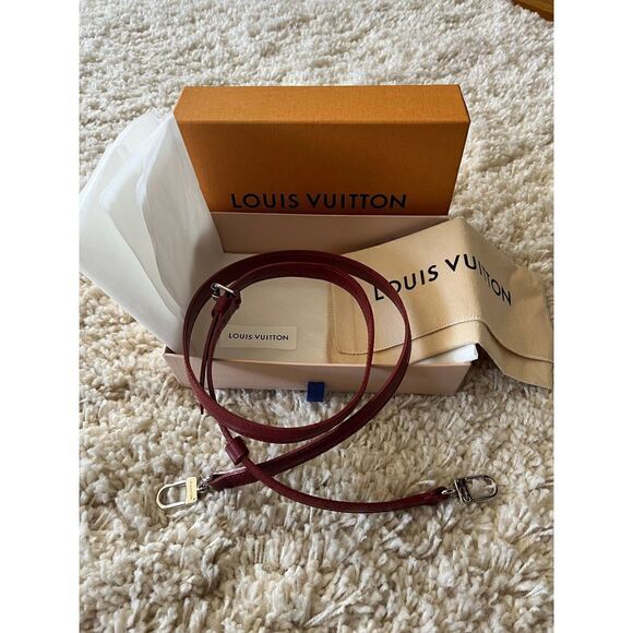 Authentic Louis Vuitton Adjustable Shoulder Strap 16MM EPI - Picture 8 of 13